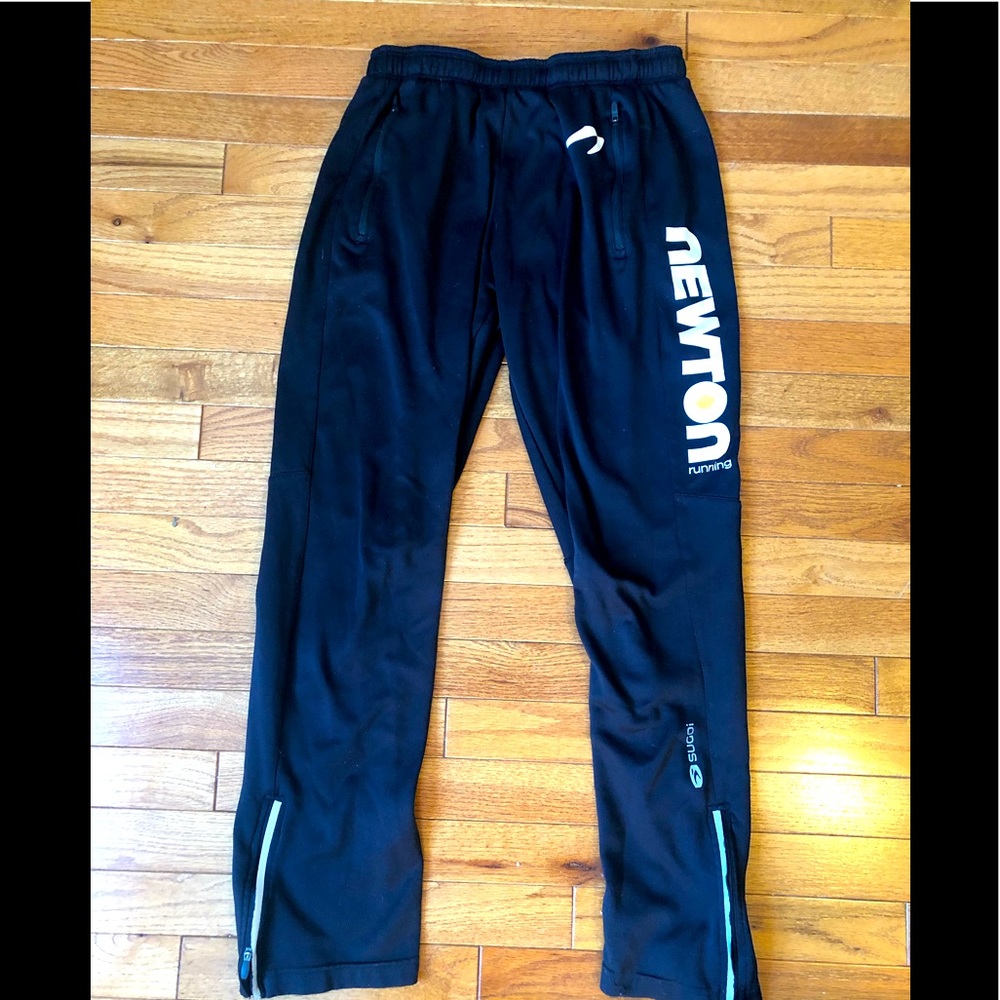 Newton warm up pants. By Sugoi. Men’s medium